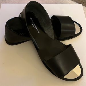 Saint & Libertine designer black flats! Size 6.5